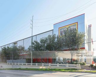 Photo 2 of iStorage - 3770 Center Street, Houston, TX