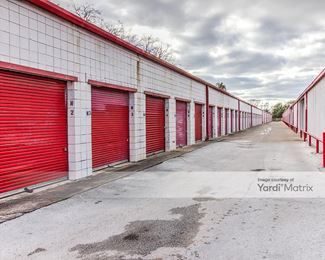 Photo 3 of All Purpose Store-Lock - 1955 Ojeman Road, Houston, TX