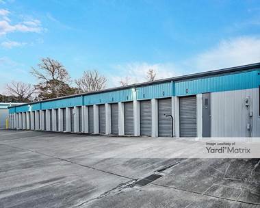 Storage Units for Rent available at 11539 Canemont Street, Houston, TX 77035