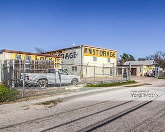 Photo 1 of Houston Mini Storage - 614 West Donovan Street, Houston, TX