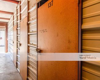 Photo 4 of Houston Mini Storage - 614 West Donovan Street, Houston, TX