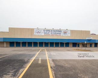 Photo 2 of Safe-Keeping Self Storage - 430 West Parker Road, Houston, TX