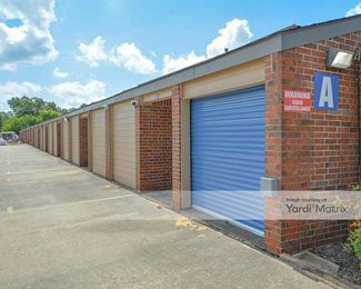 Photo 2 of Public Storage - 1611 South Dairy Ashford Road, Houston, TX