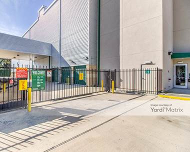 Storage Units for Rent available at 7879 Katy Fwy, Houston, TX 77024