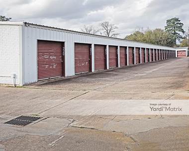 Storage Units for Rent available at 1850 West 43rd Street, Houston, TX 77018