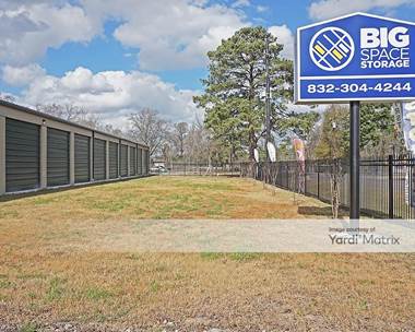 Storage Units for Rent available at 11847 Spears Road, Houston, TX 77067