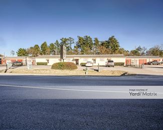 Photo 2 of Extra Space Storage - 25350 Budde Road, Spring, TX