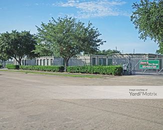 Photo 2 of Store It-Mini Storage - 13842 Stafford Road, Stafford, TX