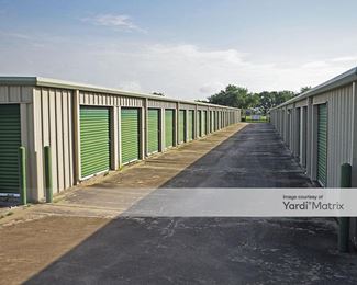 Photo 5 of Store It-Mini Storage - 13842 Stafford Road, Stafford, TX