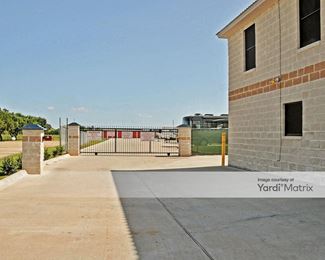 Photo 2 of Move It Self Storage - 5115 FM 359, Richmond, TX