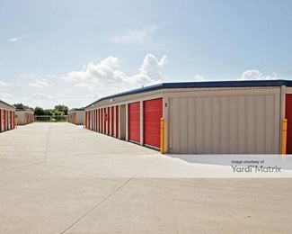 Photo 4 of Move It Self Storage - 5115 FM 359, Richmond, TX
