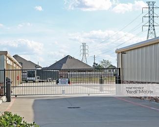 Photo 2 of That Storage Place - 1492 Woodcreek Bend Lane, Katy, TX