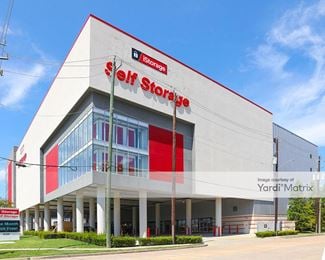 Photo 1 of iStorage - 10200 Katy Fwy, Houston, TX