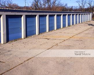 Photo 4 of American Mini Warehouses - 3936 Commercial Avenue, Madison, WI