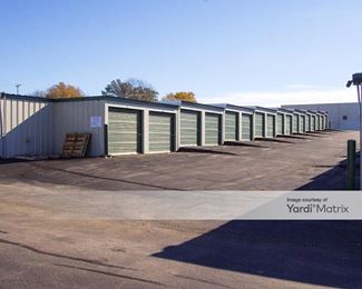 Photo 3 of FreeUp Storage - 4018 Marsh Road, Madison, WI