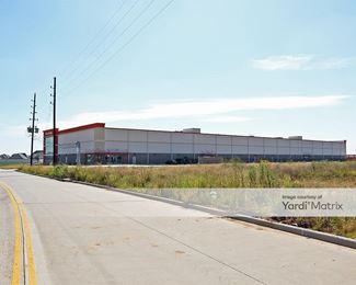 Photo 5 of Public Storage - 7520 Grand Pkwy West, Spring, TX
