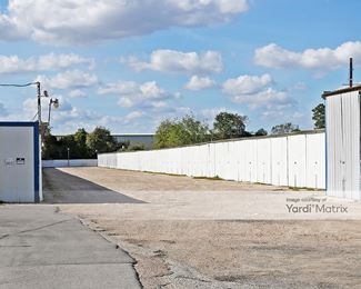 Photo 5 of Drydockers Boat-R.V. Storage - 7603 Wright Road, Houston, TX