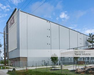 Photo 2 of Big Tex Self Storage - 3480 Ella Blvd, Houston, TX