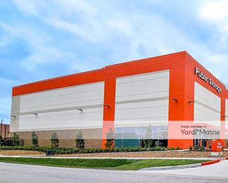 Photo 3 of Public Storage - 5323 Milwee Street, Houston, TX