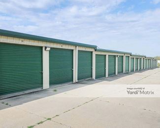 Photo 4 of Storage Rentals of America - 2300 Greene Street, Adel, IA