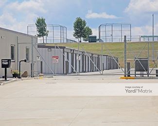 Photo 3 of Wright Storage, The - 150 West Wright Road, Norwalk, IA