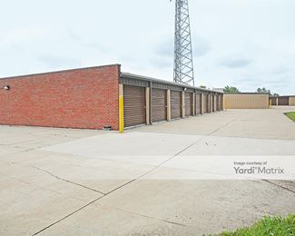 Photo 5 of StorageMart - 125 South 13th Street, West Des Moines, IA