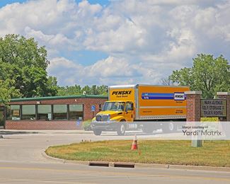 Photo 1 of Park Avenue Self Storage - 5295 Park Avenue, Des Moines, IA