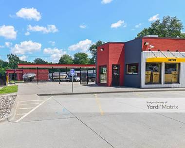 Storage Units for Rent available at 141 SW 63rd Street, Des Moines, IA 50312