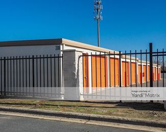 Photo 2 of Public Storage - 10621 Park Road, Charlotte, NC