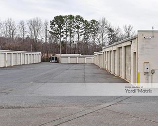 Photo 5 of Roll Up Self Storage - 409 Jetton Street, Davidson, NC