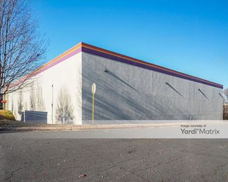 Photo 3 of Public Storage - 2130 Cambridge Beltway Drive, Charlotte, NC