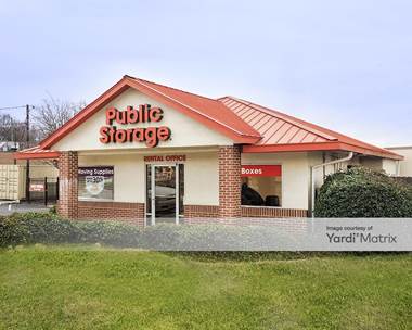 Storage Units for Rent available at 4730 North Tryon Street, Charlotte, NC 28213