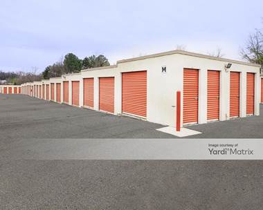 Storage Units for Rent available at 4730 North Tryon Street, Charlotte, NC 28213