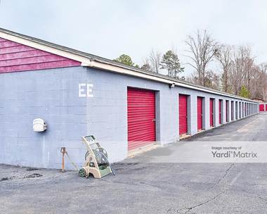 Storage Units for Rent available at 18630 Statesville Road, Cornelius, NC 28031