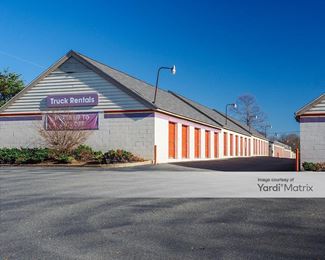Photo 2 of Public Storage - 10811 Pineville Road, Pineville, NC
