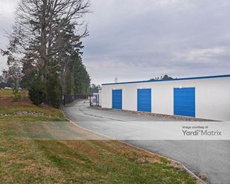 Photo 4 of Superior Storage - 142 Stutts Road, Mooresville, NC