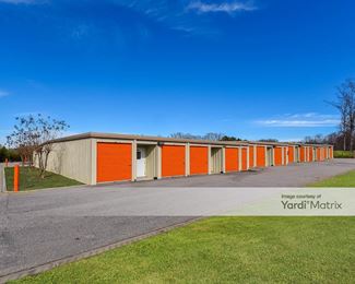 Photo 1 of Public Storage - 4560 Charlotte Hwy, Lake Wylie, SC