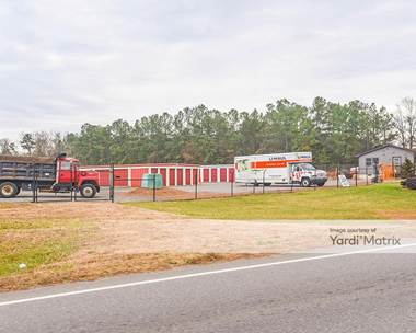 Storage Units for Rent available at 598 Oakridge Farm Hwy, Mooresville, NC 28115