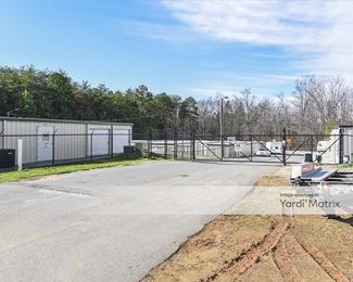Photo 3 of Mr. Storage - 1027 Central Drive, Concord, NC