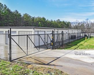 Photo 4 of Mr. Storage - 1027 Central Drive, Concord, NC
