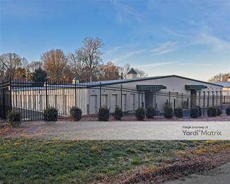 Photo 4 of Allen Storage Centers - 411 North Central Avenue, Locust, NC