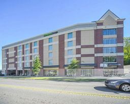 Image for Extra Space Storage - 604 West Morehead Street, Charlotte, NC