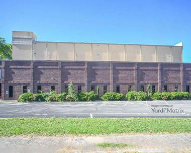 Storage Units for Rent available at 604 West Morehead Street, Charlotte, NC 28208