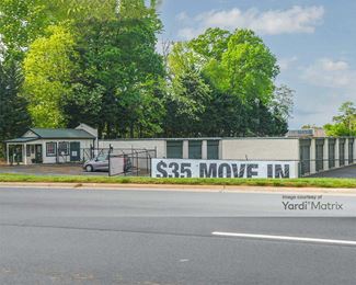 Photo 3 of American Flag Self Storage - 706 West Fairfield Road, High Point, NC