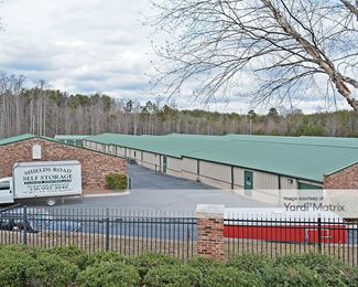 Photo 4 of Extra Space Storage - 1321 Shields Road, Kernersville, NC