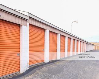 Photo 5 of I-40 Mini Storage - 2575 Davie Avenue, Statesville, NC