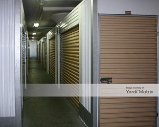 Photo 3 of East Bank Storage - 2136 North Prospect Avenue, Milwaukee, WI