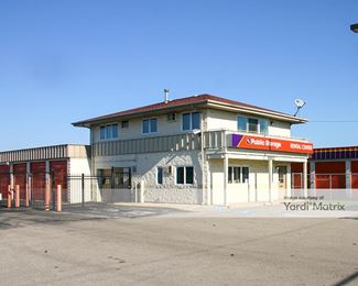Photo 1 of Public Storage - 11122 West Lincoln Avenue, West Allis, WI