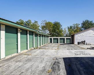 Photo 4 of Fontana Storage Station - 650 South Main Street, Fontana, WI