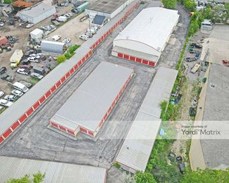 Photo 2 of Storage Rentals of America - 6980 North Teutonia Avenue, Milwaukee, WI